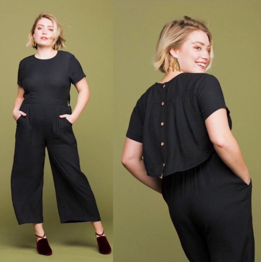 Mod Ref Kai Cutout Black Wide Leg Jumpsuit Open Back Cropped Basic Chic Large